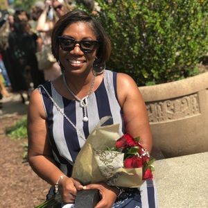 Meet your Posher, Cassandra